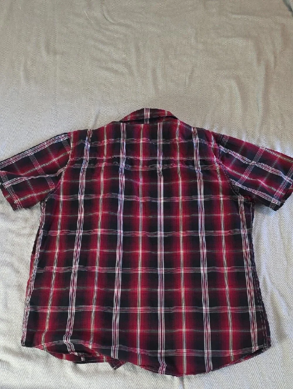Harley-Davidson Red & Black Plaid Short-Sleeve Button-Down Shirt - Picture 7 of 7